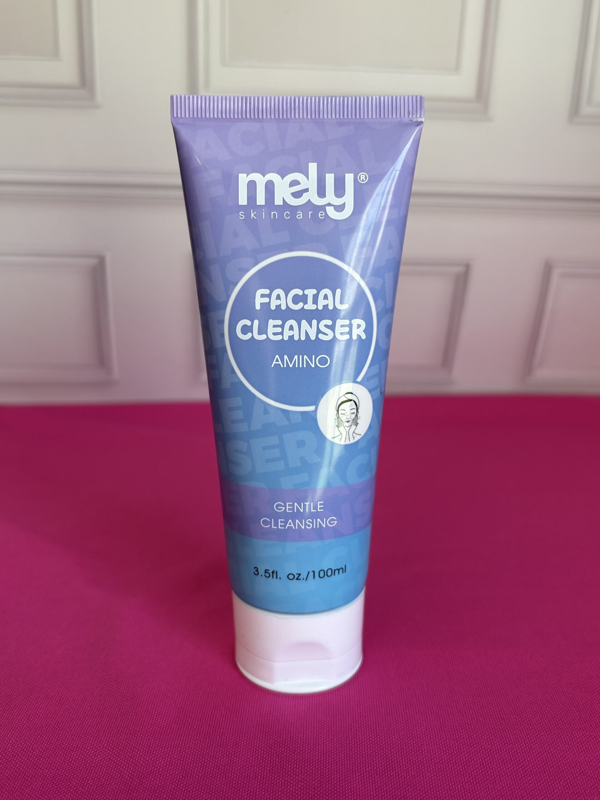 Limpiador facial de aminoácidos Mely