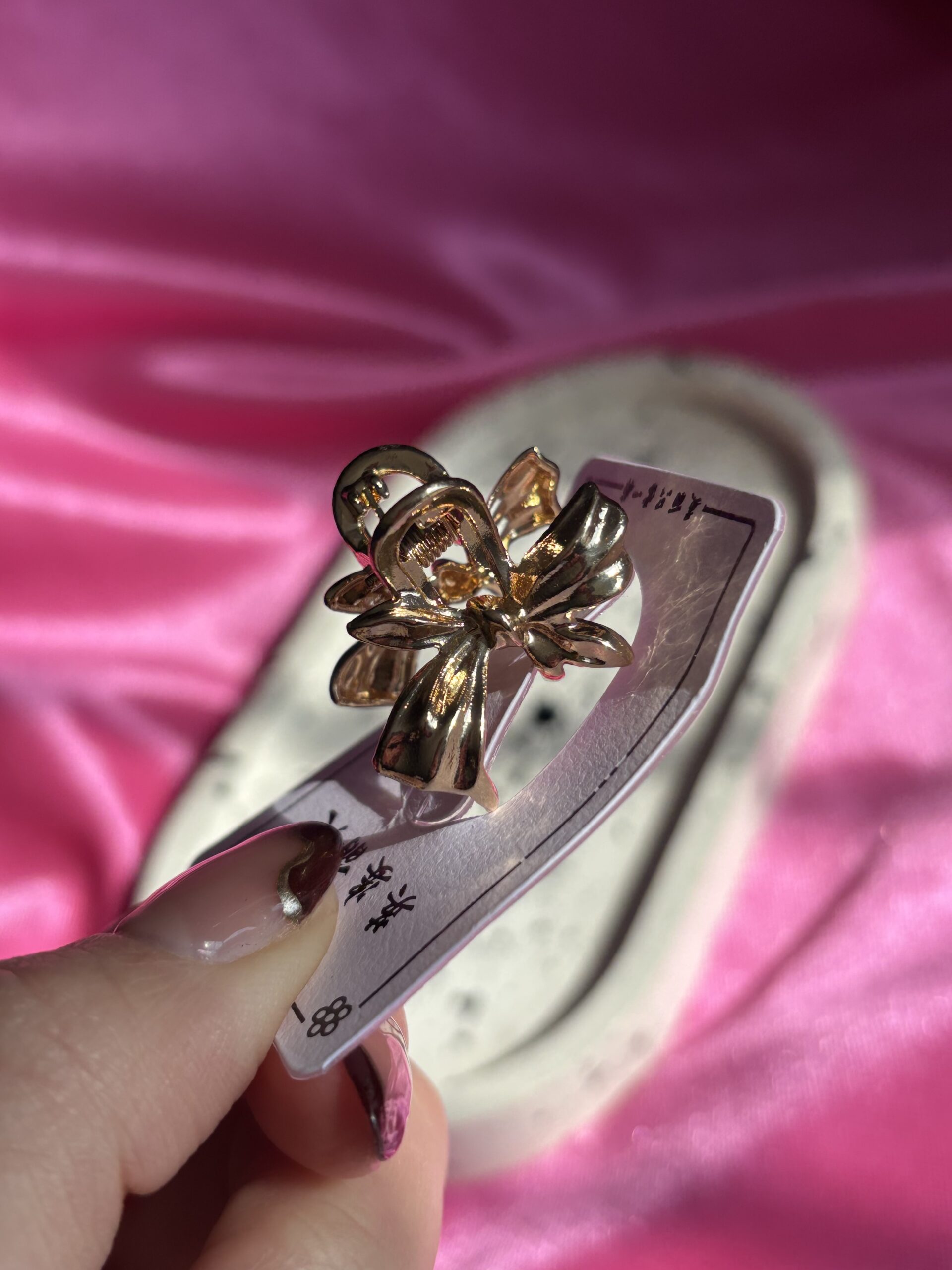 Broche pequeño moño